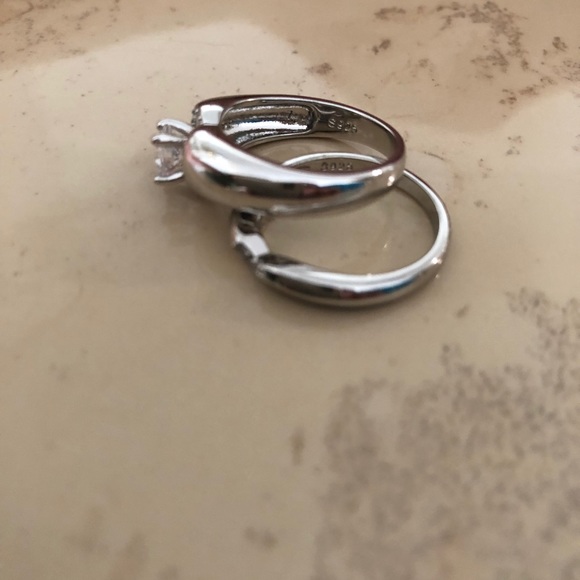 Couple Wedding Bands - Picture 6 of 8